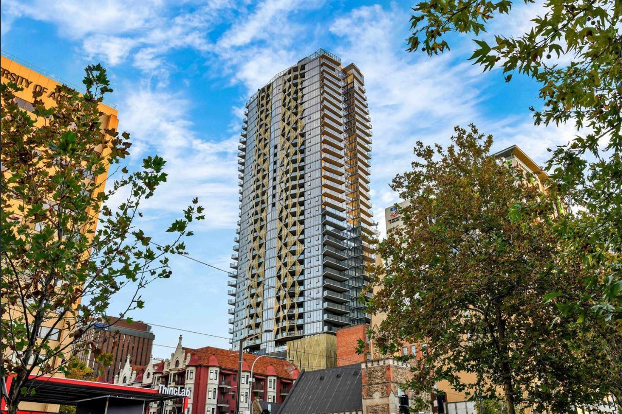 Realm Apartments By Cllix Adelaide Exterior photo