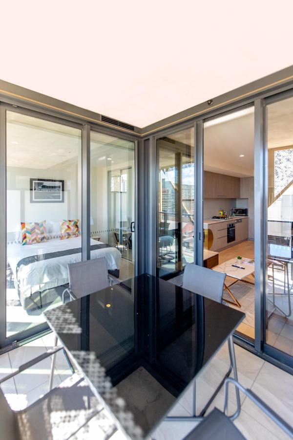 Realm Apartments By Cllix Adelaide Exterior photo